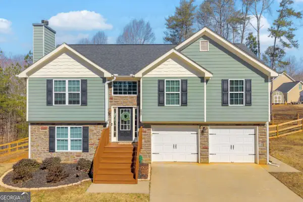 5467 Stepstone Way, Gainesville, GA 30506