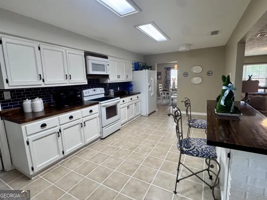 83 Edward Kirkland Road, Hazlehurst, GA 31539 - #3