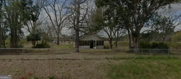 1019 D H Alderman Road, Moultrie, GA 31788