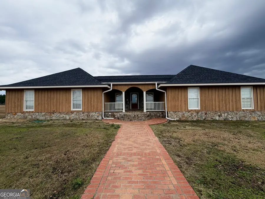 2166 Ga Highway 199, Mount Vernon, GA 30445 - #2