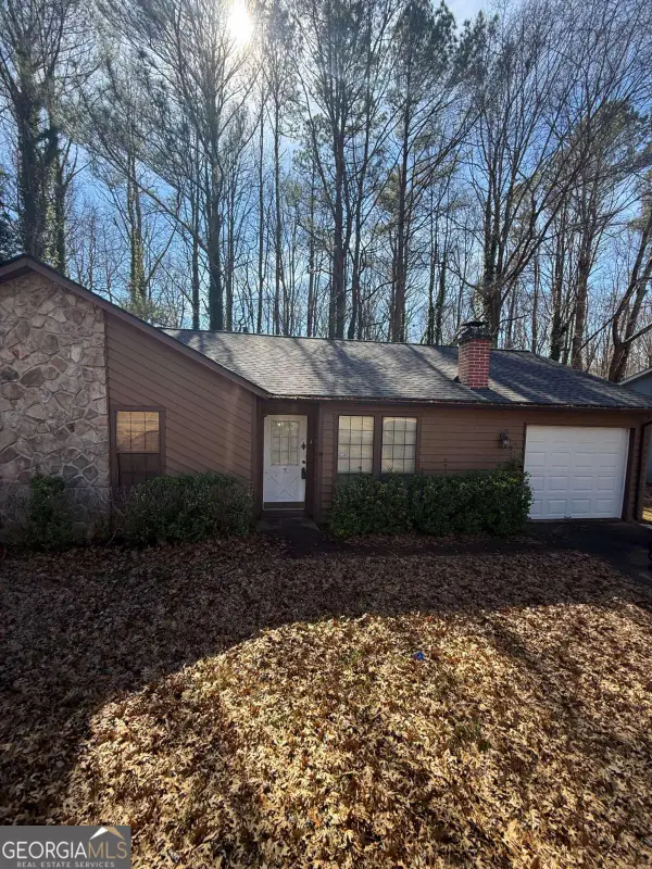 5006 Galbraith Circle, Stone Mountain, GA 30088