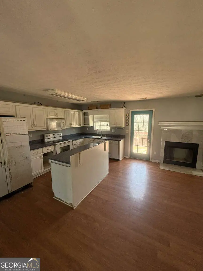 1026 Carriage Way, Loganville, GA 30052 - #2