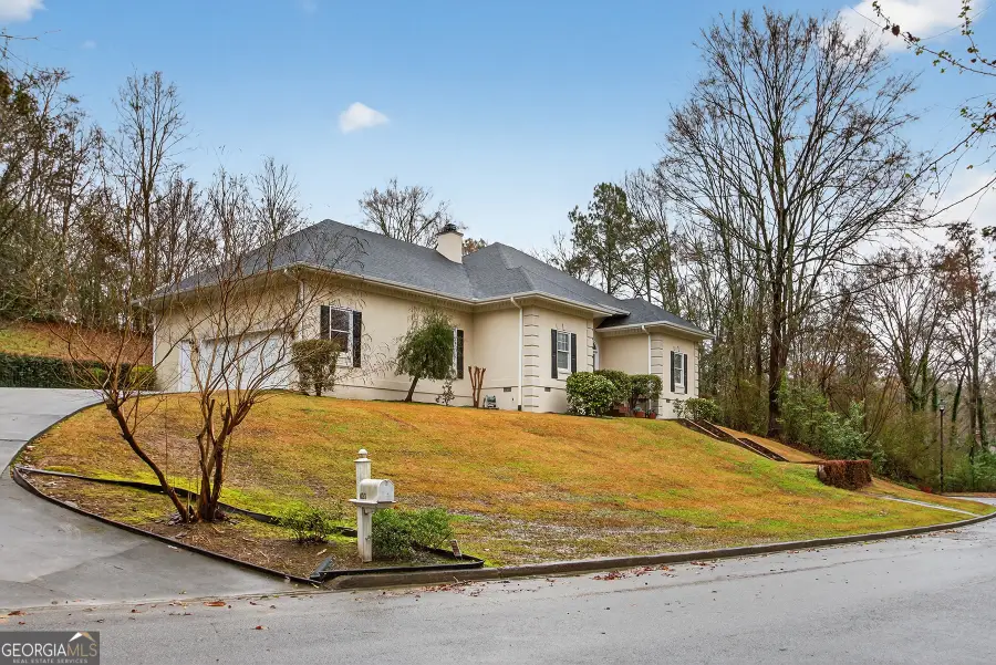 623 Walton Way, Macon, GA 31204 - #2