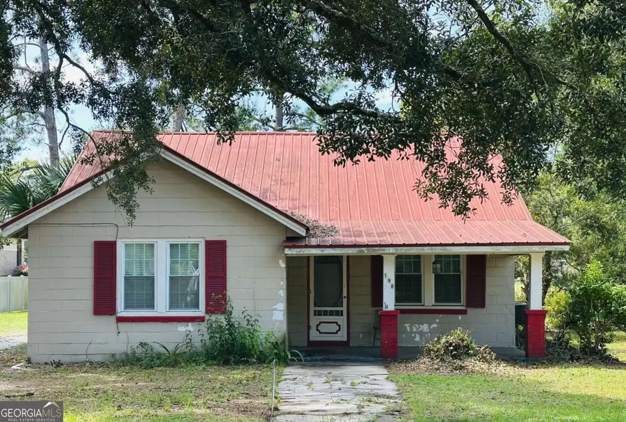 198 Holmesville Avenue, Baxley, GA 31513 - #3