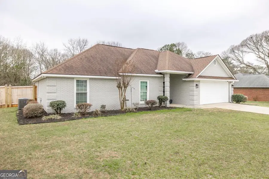 301 Bowen Drive, Warner Robins, GA 31088 - #2