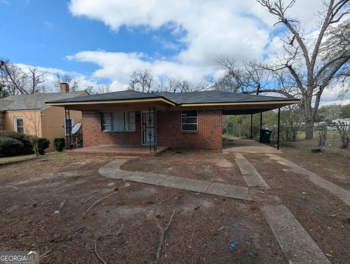 611 Whitney Avenue, Albany, GA 31701 - #1