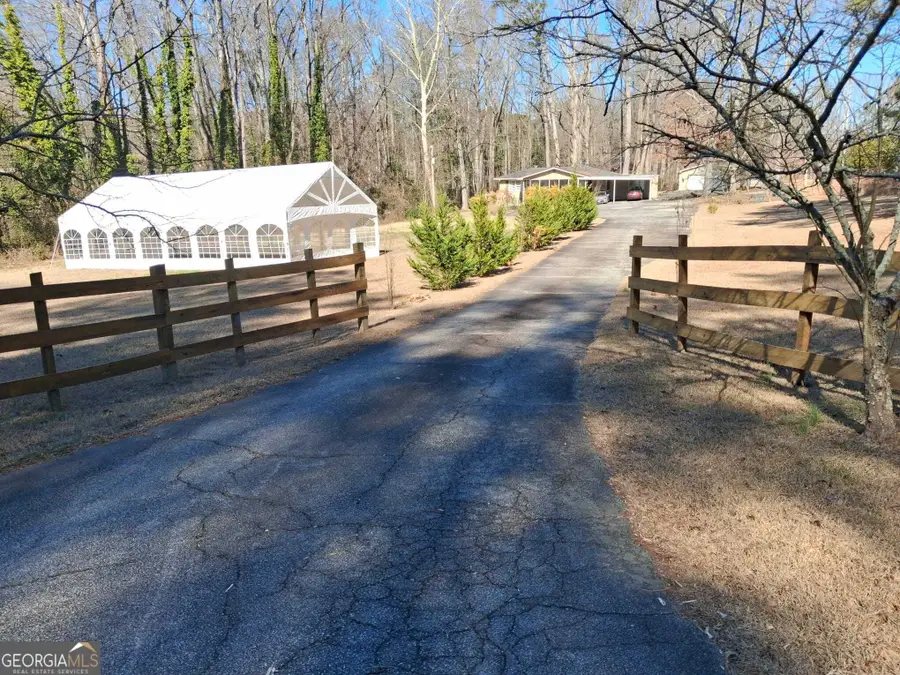 5110 Hill Road, Powder Springs, GA 30127 - #2