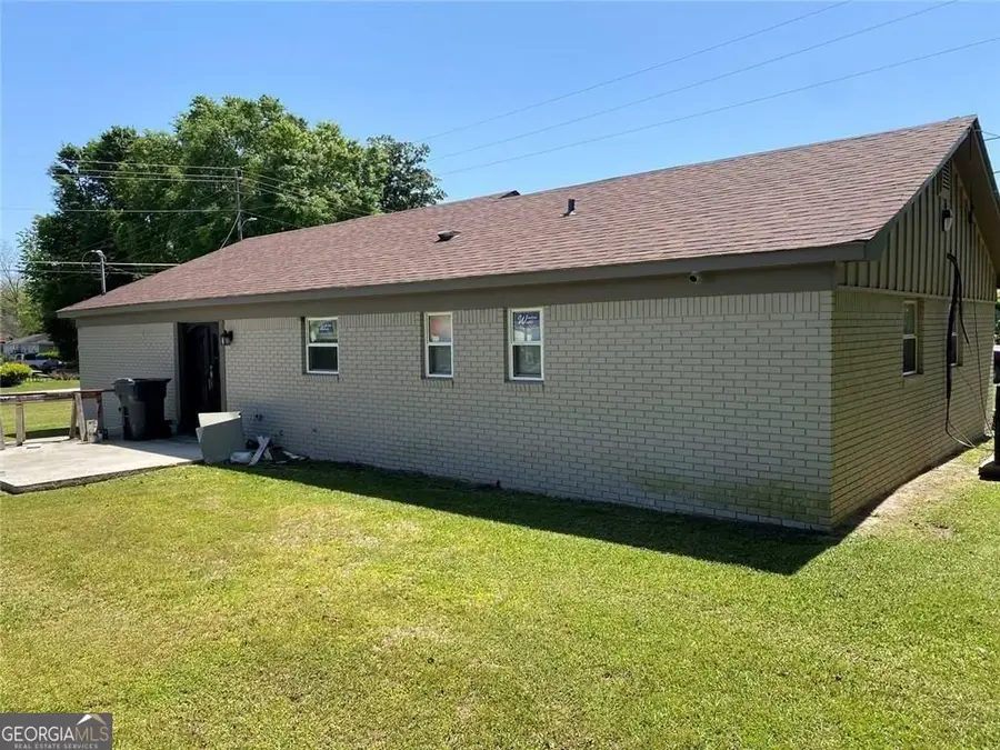156 E Geer Street, Colquitt, GA 39837 - #2
