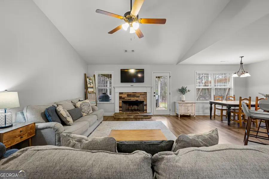 36 E Gordon Road, Newnan, GA 30263 - #3