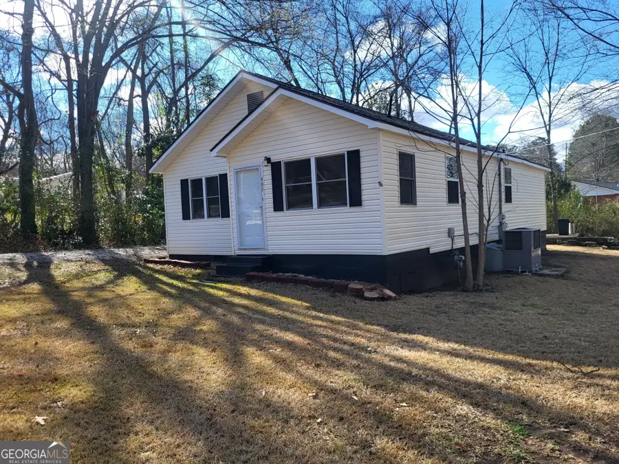 403 Trammell Avenue, Valley, AL 36854 - #3