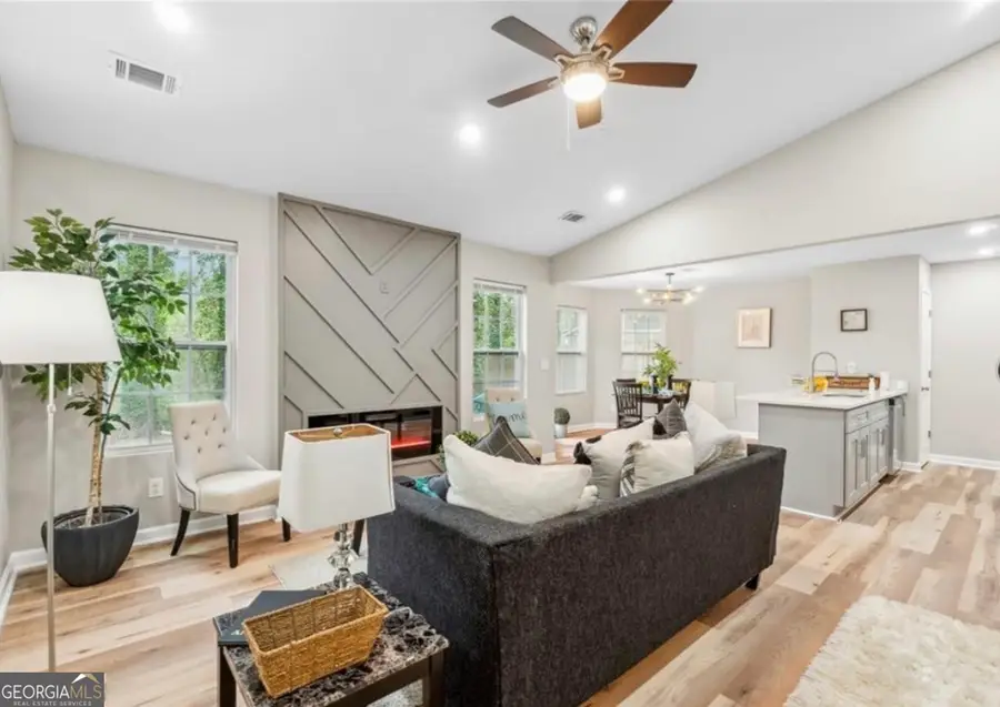 6035 Creekford Drive, Lithonia, GA 30058 - #3