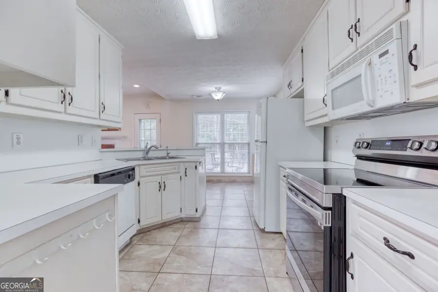 2070 Michael Court, Monroe, GA 30655 - #2