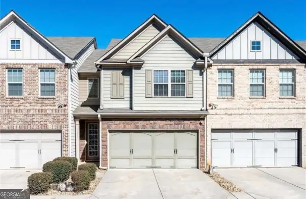 933 Spicy Oak Drive, Lawrenceville, GA 30044