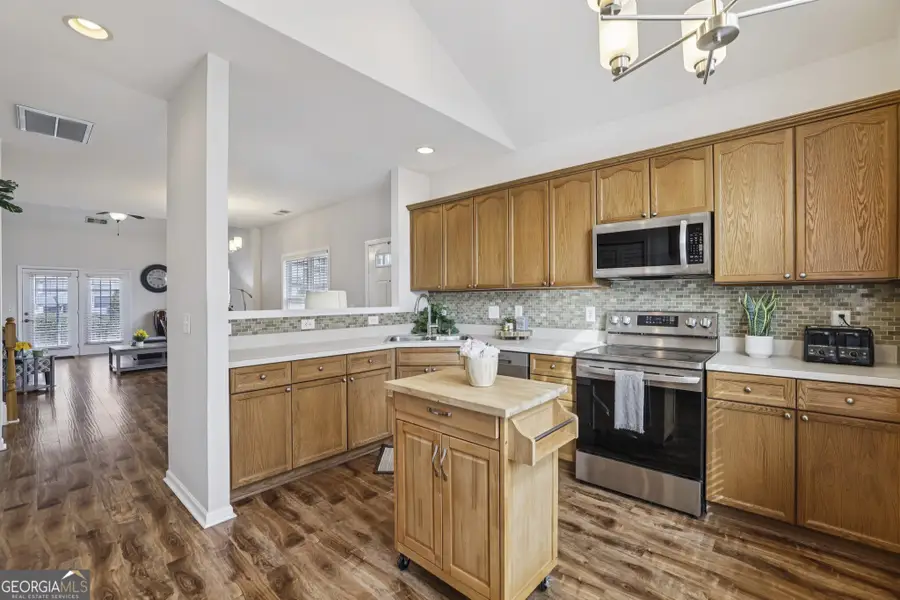 2365 Suwanee Pointe Drive, Lawrenceville, GA 30043 - #3