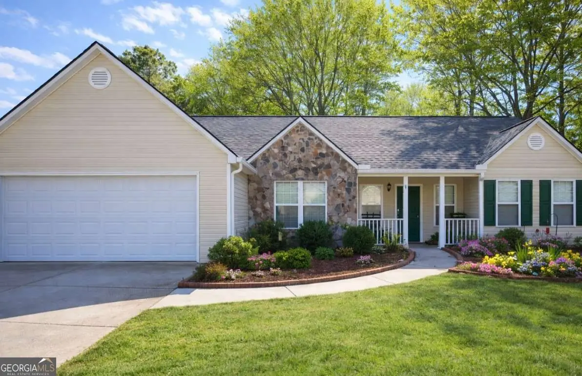 940 Willow Springs Court, Loganville, GA 30052 - #1