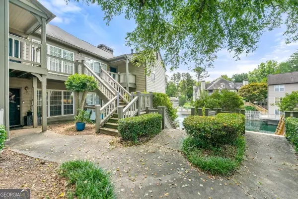 610 Mill Pond Drive, Smyrna, GA 30082