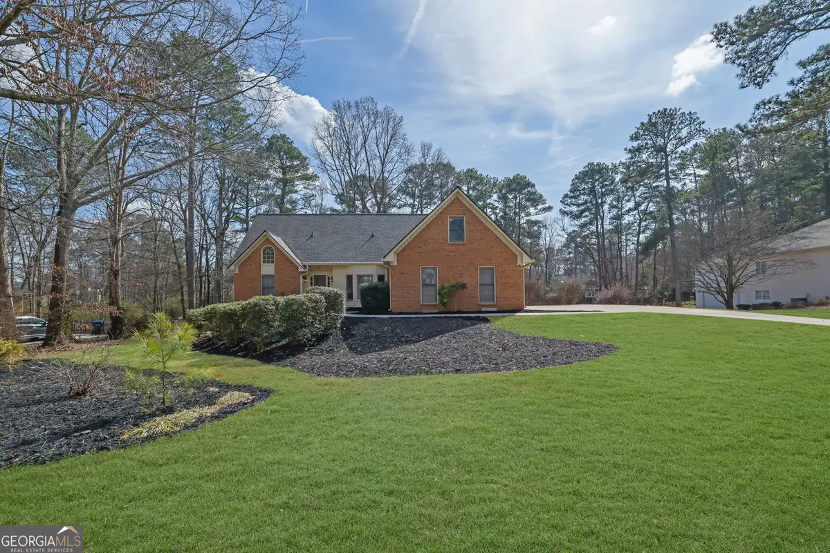525 Saddle Crest Drive, Roswell, GA 30075 - #1