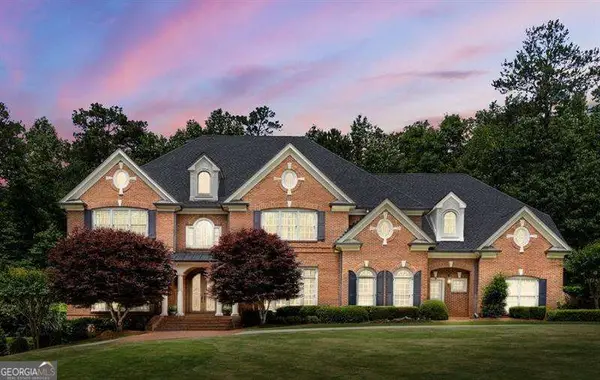 8196 Hewlett Road, Atlanta, GA 30350