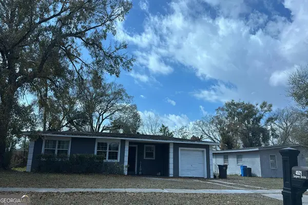 4521 Tarpon Drive, Tampa, FL 33617