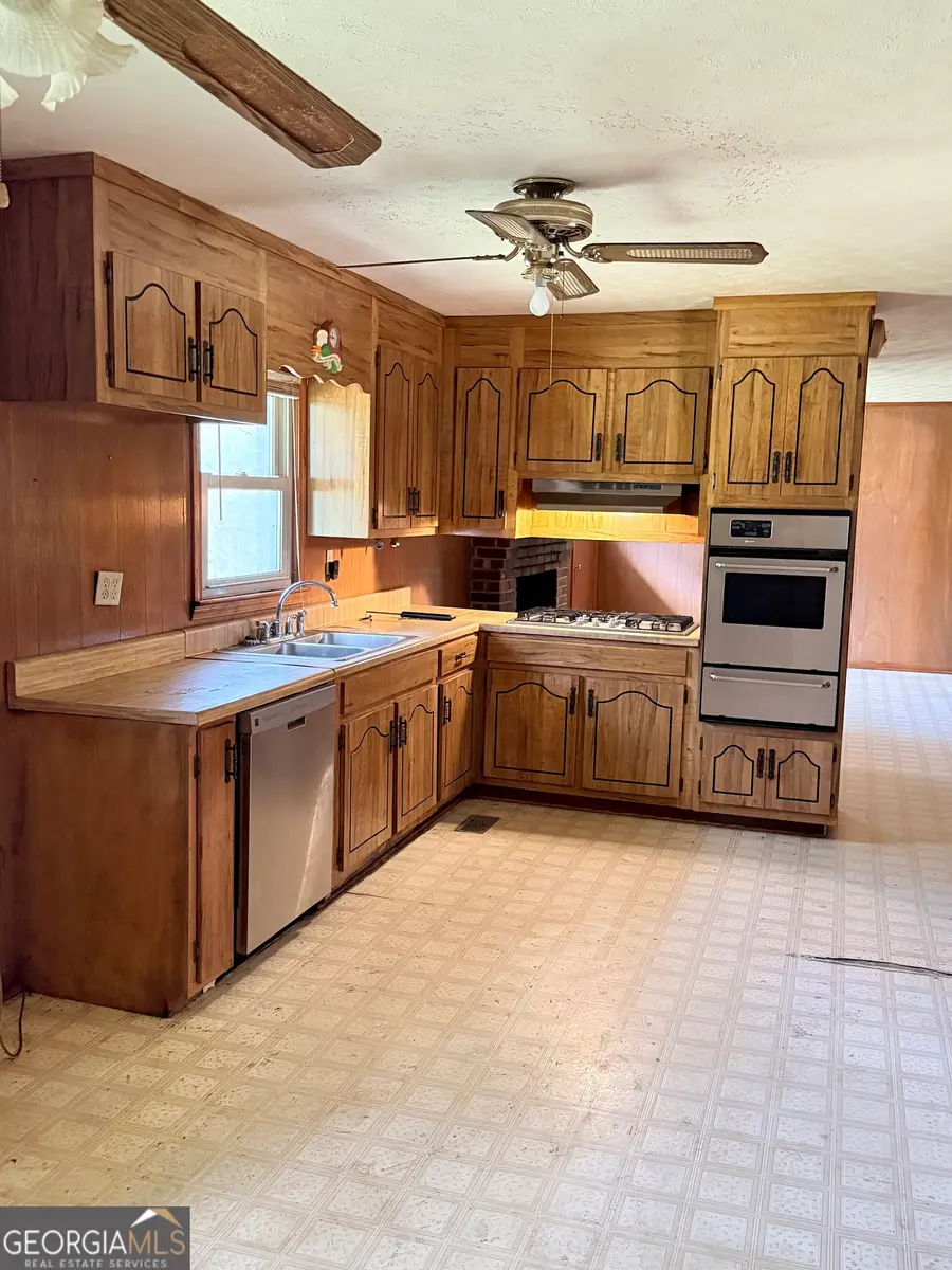 135 2nd Street, Rockmart, GA 30153 - #3