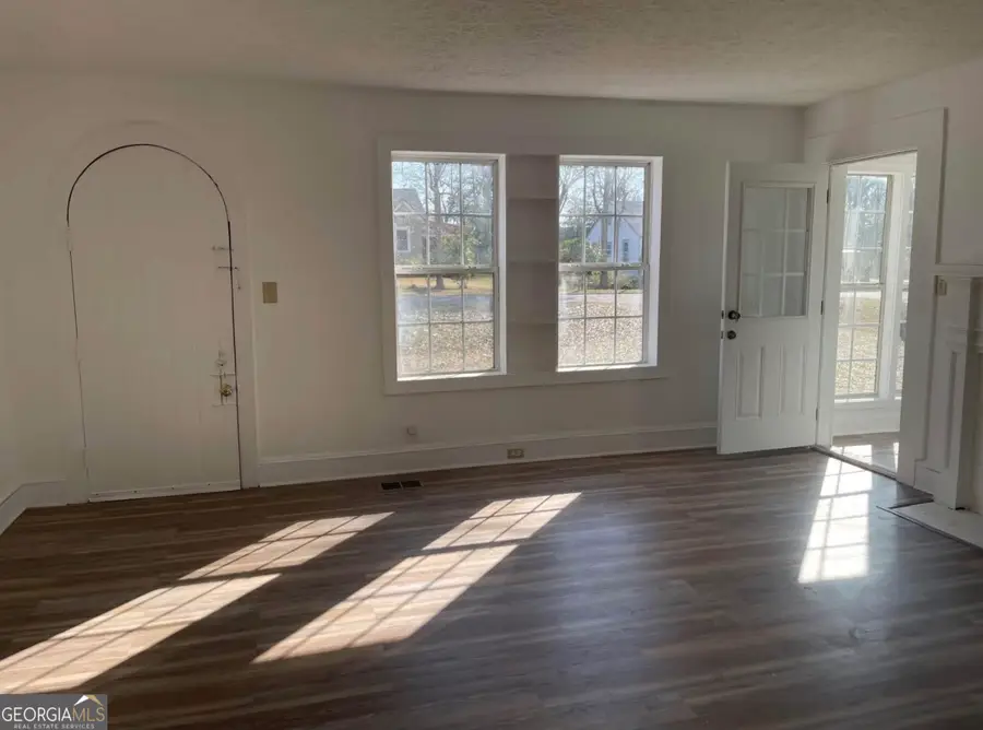 609 Oak Street, Thomaston, GA 30286 - #3