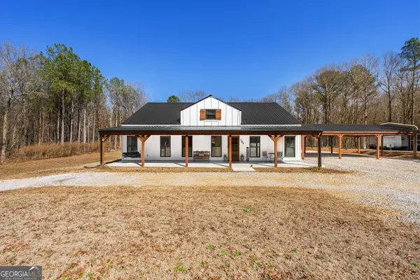 784 Center Of The World Road, Canon, GA 30520