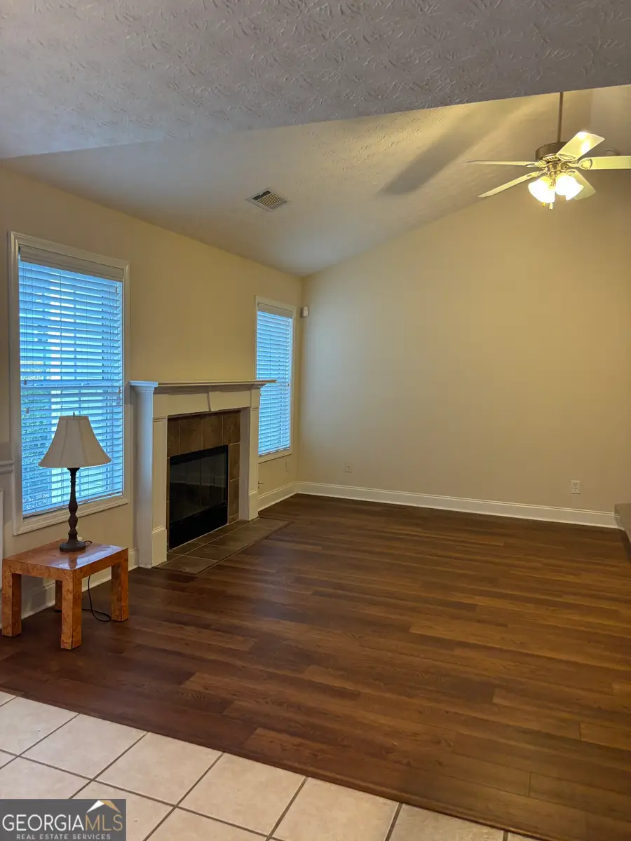 105 Watson Dr., Hull, GA 30646 - #2