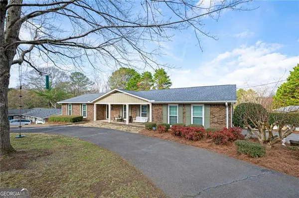 136 Meadow Lane, Calhoun, GA 30701