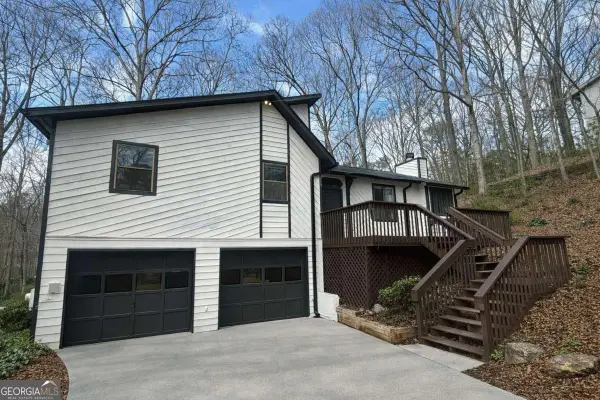 221 Little Brook Lane, Woodstock, GA 30188