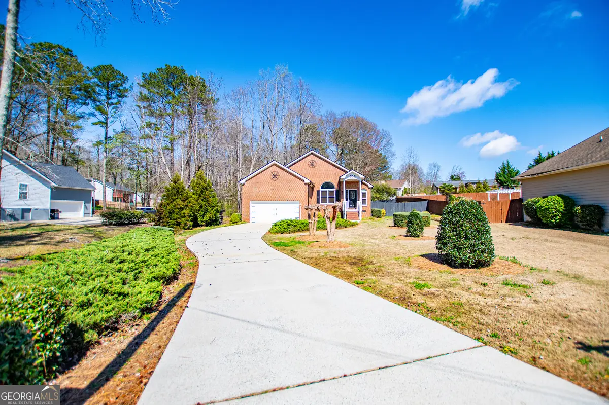 108 Hunter Way, Carrollton, GA 30116 - #1