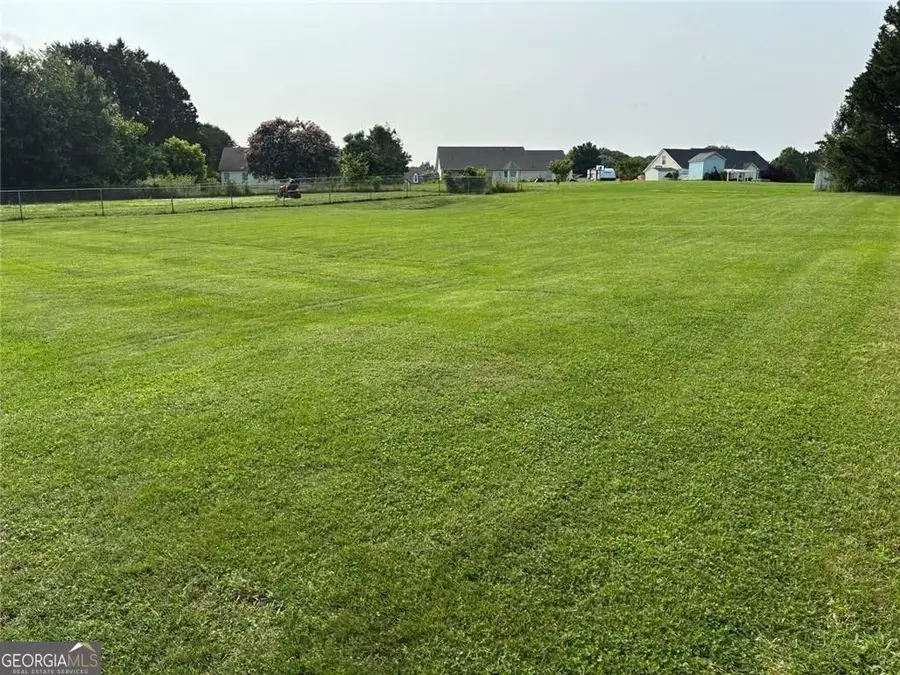 908 Justin Drive, Winder, GA 30680 - #2