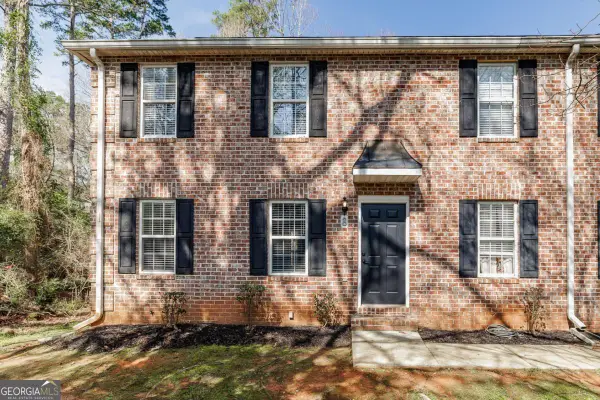 860 Mitchell Bridge Road #8, Athens, GA 30606