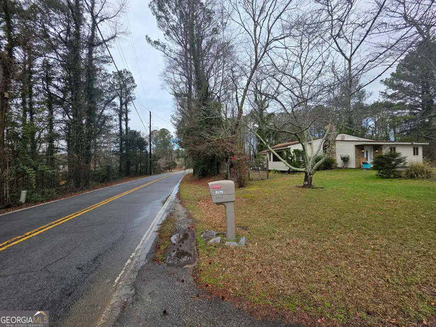 2573 Bonds Lake Rd, Conyers, GA 30012 - #2