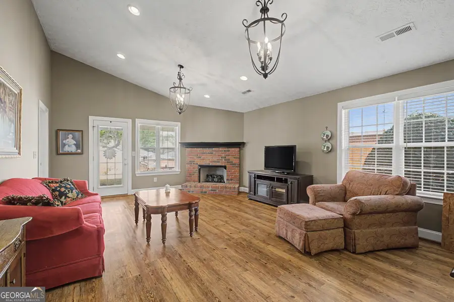 2681 N Broad Street Extension Ne, Rome, GA 30161 - #2