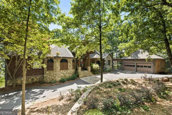 912 Mcelroy Mountain Drive, Jasper, GA 30143