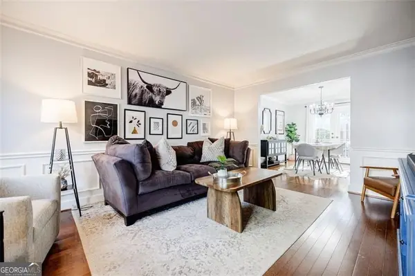 12 NW Palace Green Place Nw, Atlanta, GA 30318