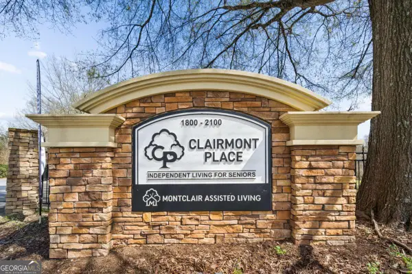 1800 Clairmont Lake #A227, Decatur, GA 30033