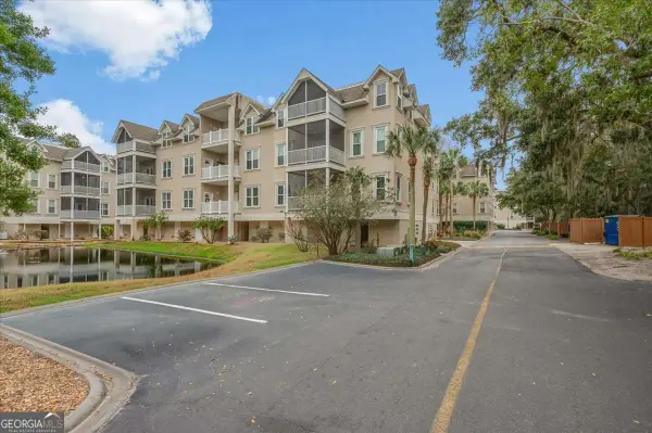 118 Shady Brook Circle #101, St. Simons, GA 31522