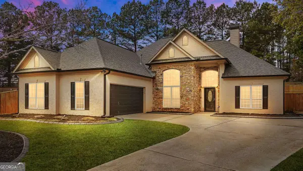 1564 Ember Oaks Circle, Powder Springs, GA 30127