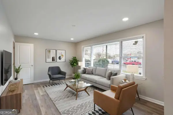 1077 Curtis Drive, Forest Park, GA 30297