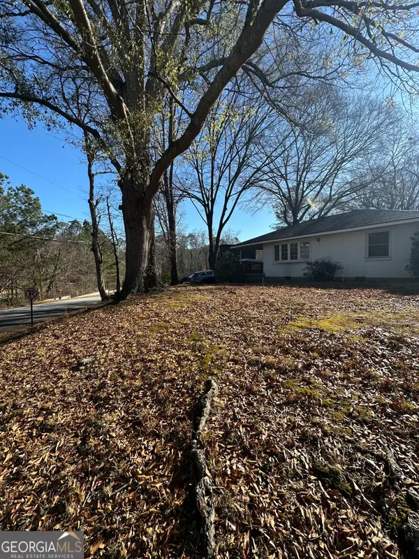 2484 Sylvan Terrace, East Point, GA 30344