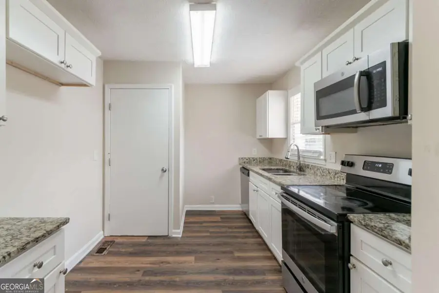 933 Capitol View Avenue Nw, Atlanta, GA 30318 - #3