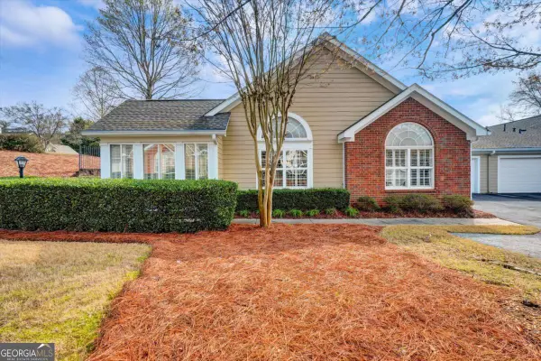 135 Vintage Club Circle #13, Marietta, GA 30066