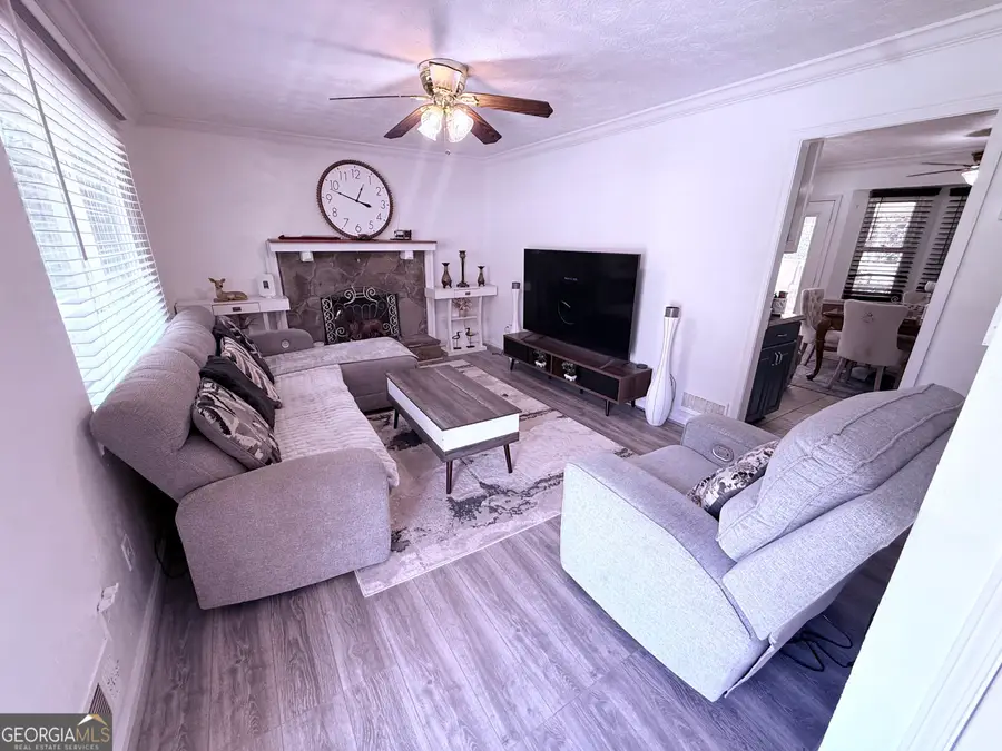 4135 Tanglewood Rd, Snellville, GA 30039 - #2