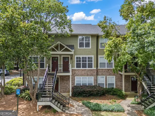660 Barnett Shoals #421, Athens, GA 30605