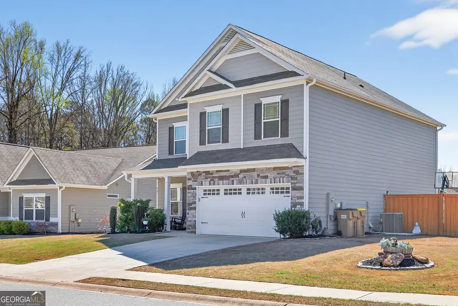 321 Eagles Bluff Way, Hoschton, GA 30548 - #2