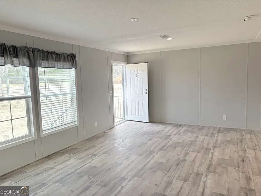 1823 Rock Springs Rd, Dublin, GA 31021 - #2