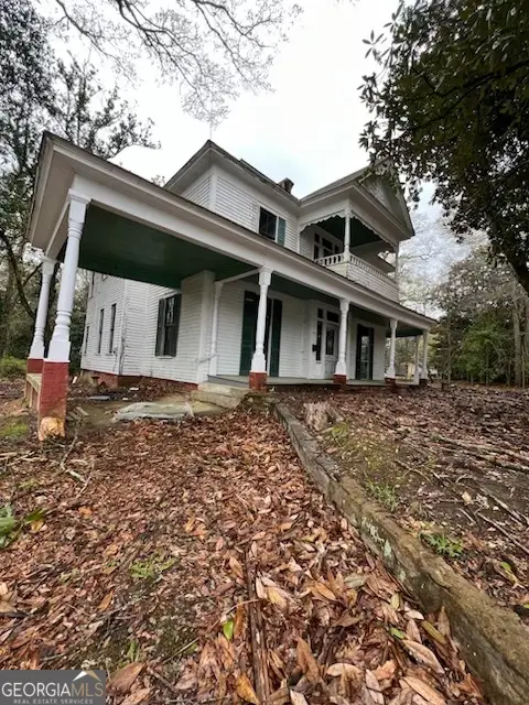 215 West Avenue, Carrollton, GA 30117