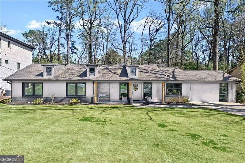 5905 Greenbrier Road, Atlanta, GA 30328 - #3