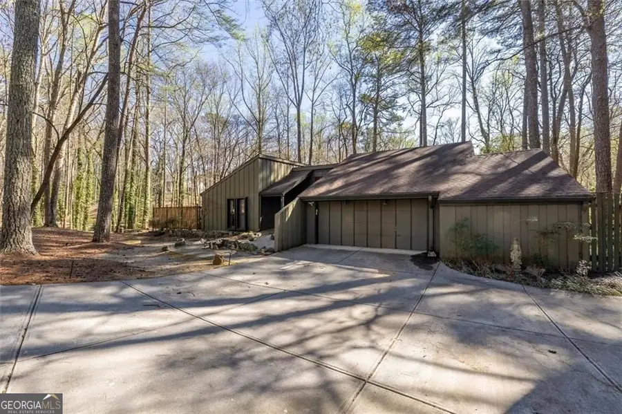 4917 Mountclaire Road, Smoke Rise, GA 30087 - #2